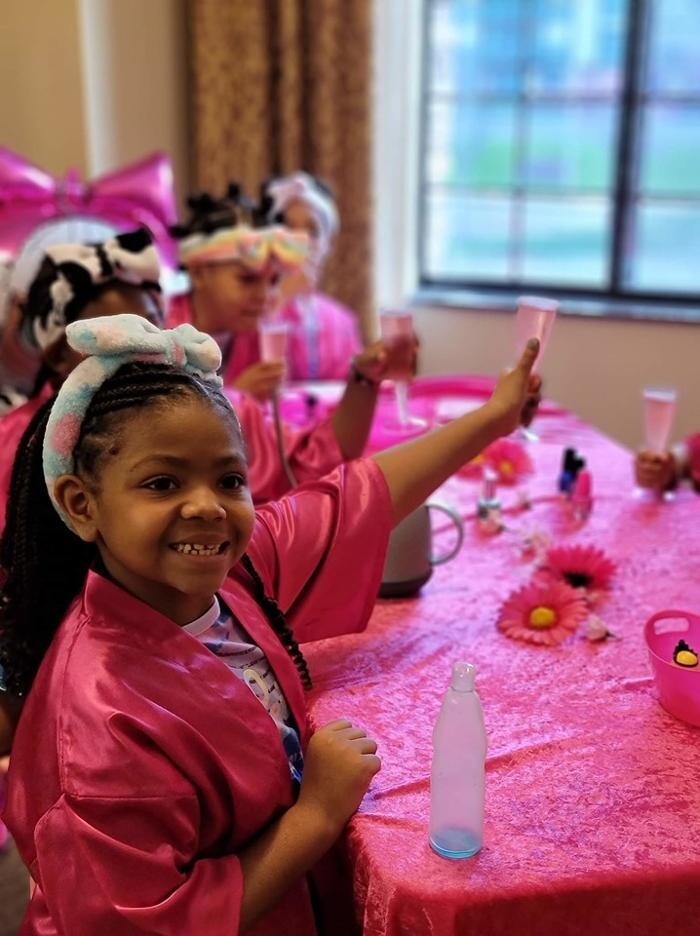 Images St. Louis Children's Party