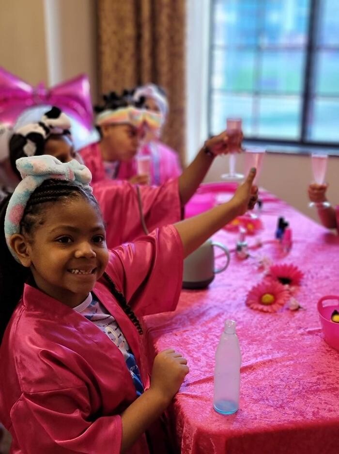 Images St. Louis Children's Party