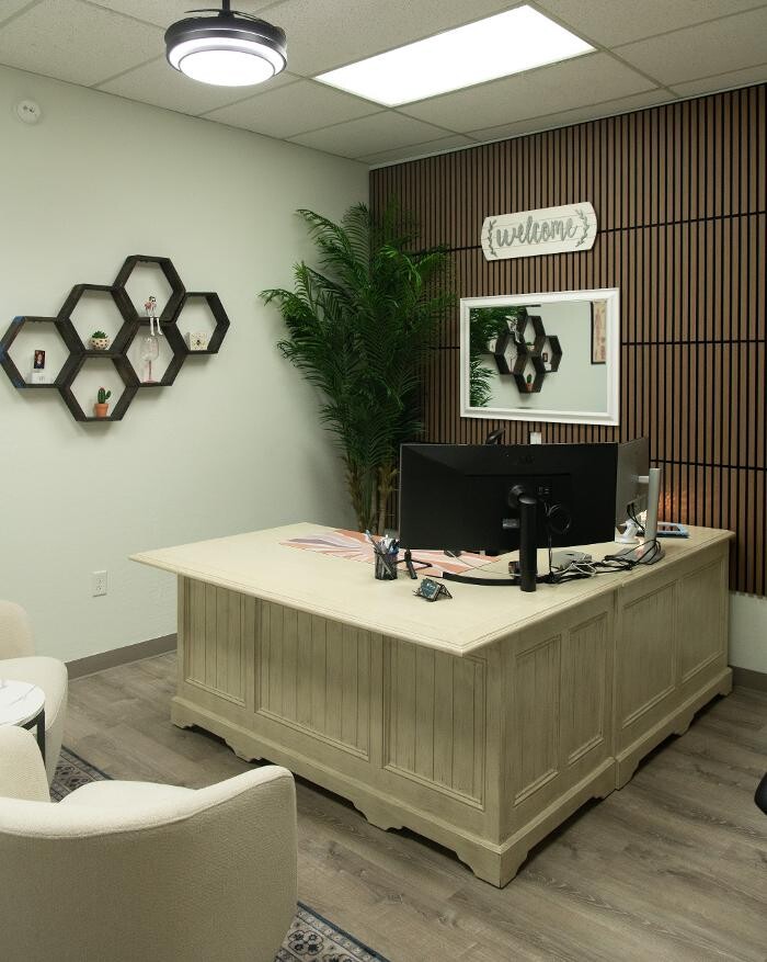 Images Queen Bee Wellness