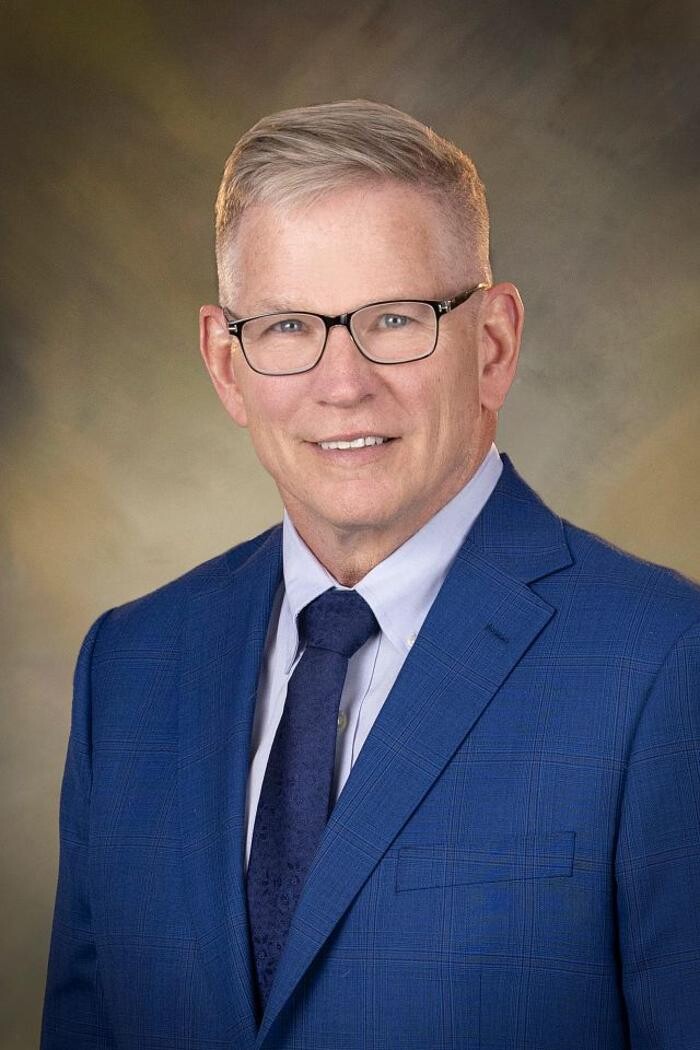 Images Louis Dainty, MD