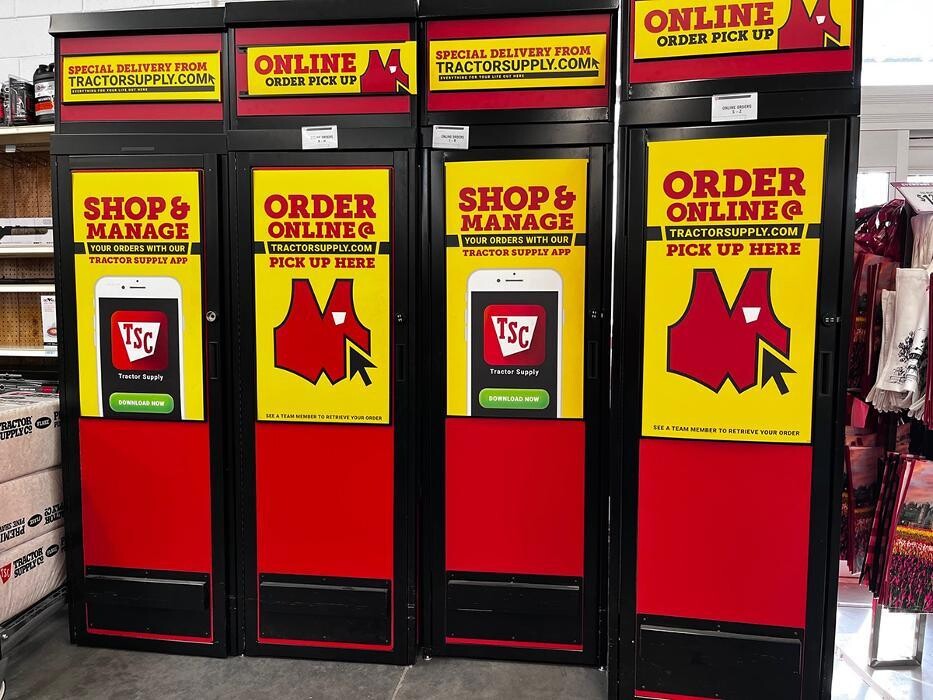 Images Tractor Supply Co.