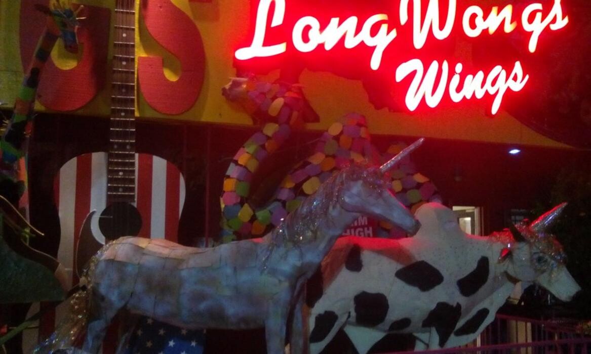 Images Long Wong's
