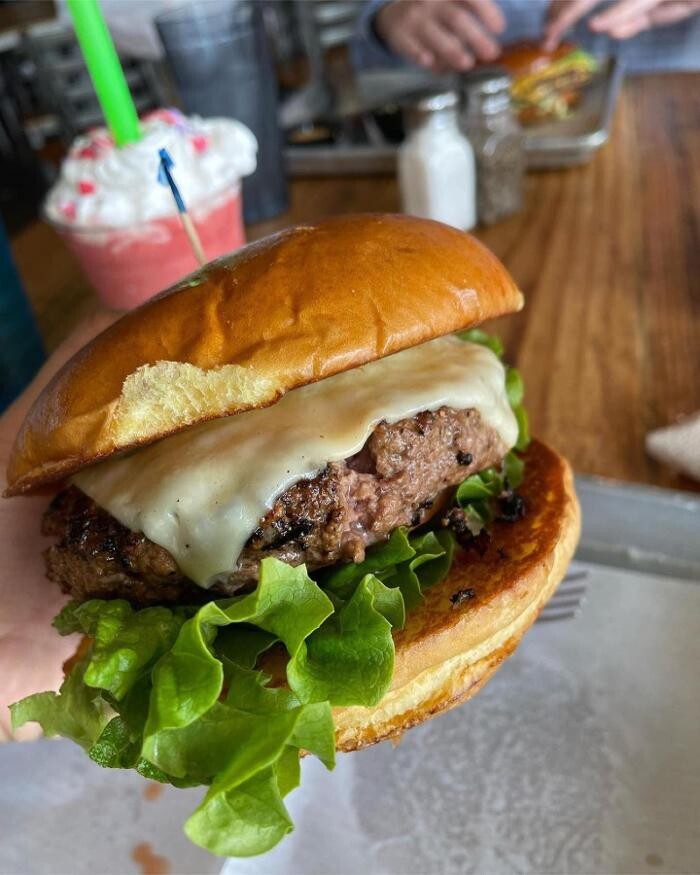 Images Shady's Burgers & Brewhaha