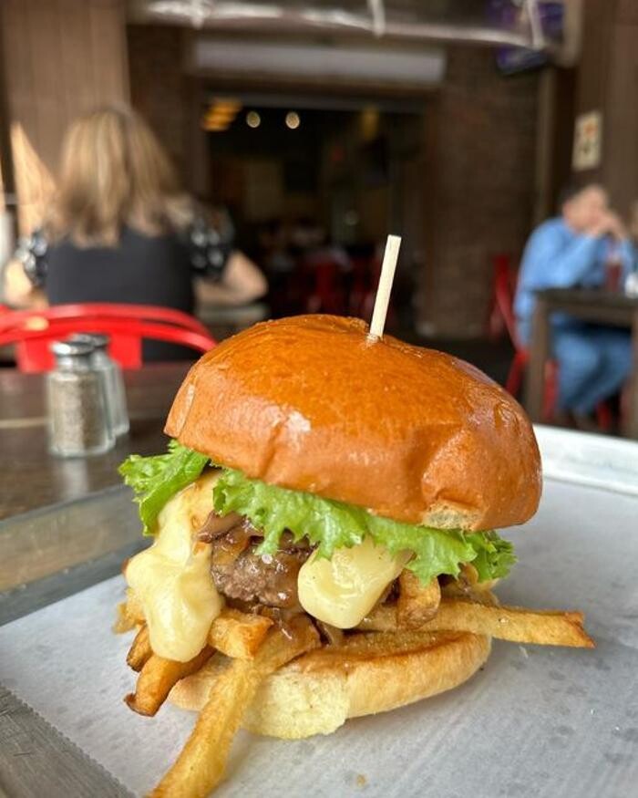 Images Shady's Burgers & Brewhaha