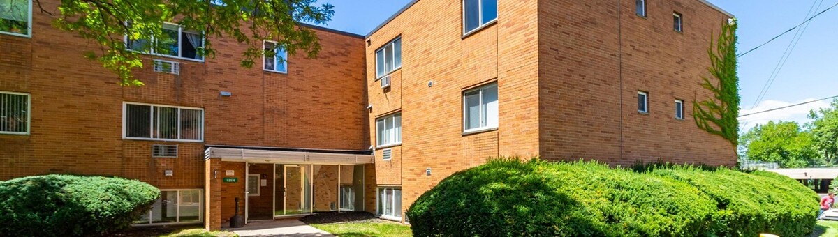Images Shady Cove Apartments