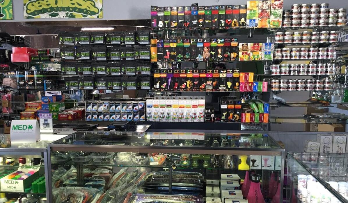 Images It's All Goodz Smoke Shop McDowell Rd