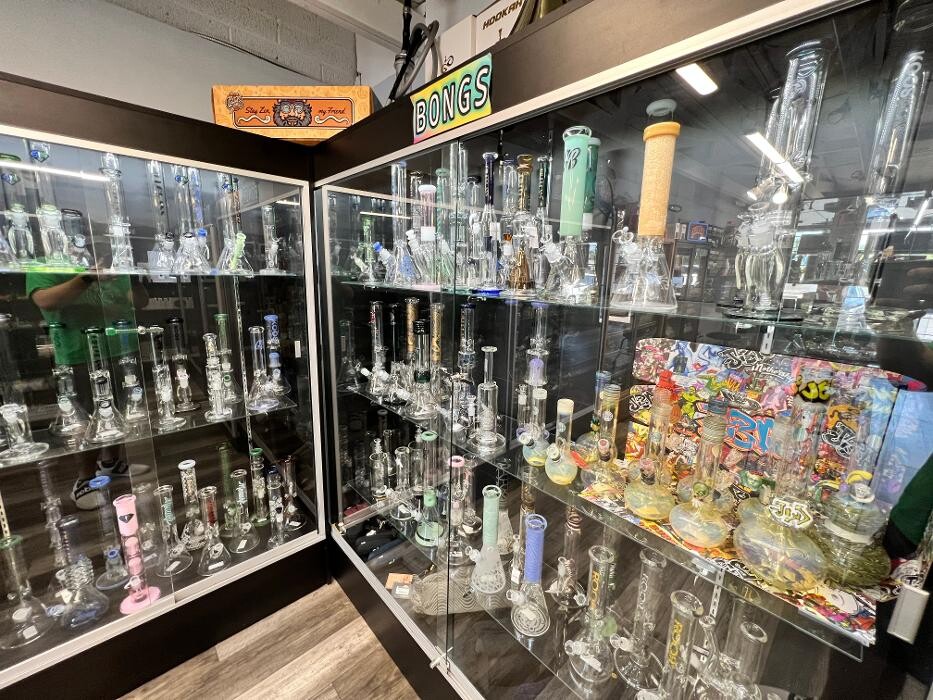Images It's All Goodz Smoke Shop McDowell Rd