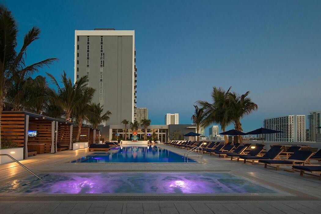 Images AMLI Midtown 29