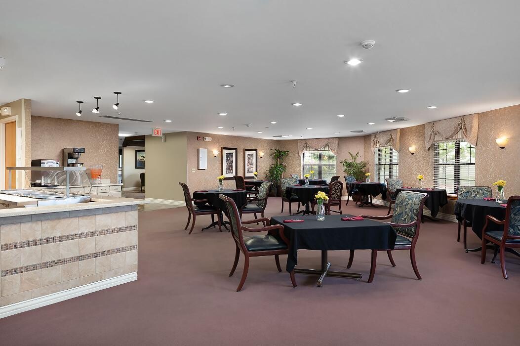 Images Grace Skilled Nursing & Therapy - Norman