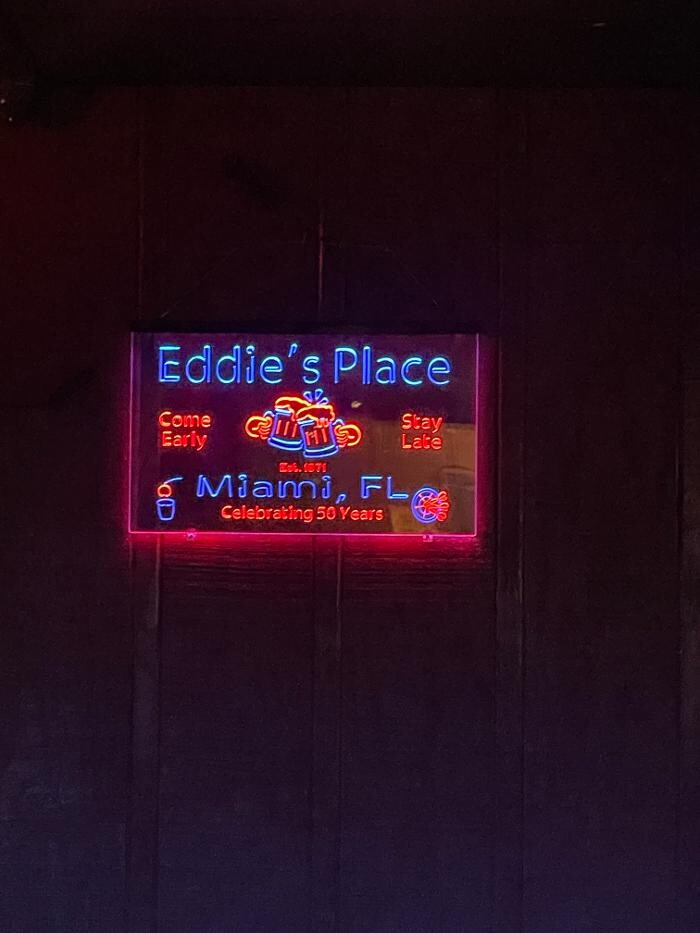 Images Eddie's Place