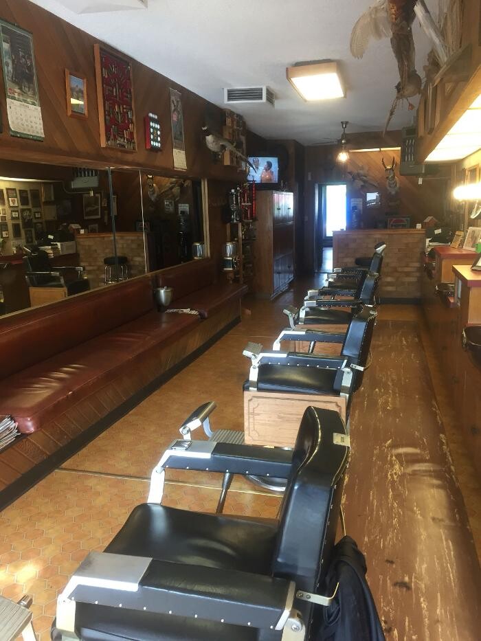 Images Sam Hill's Barbershop by Arrow