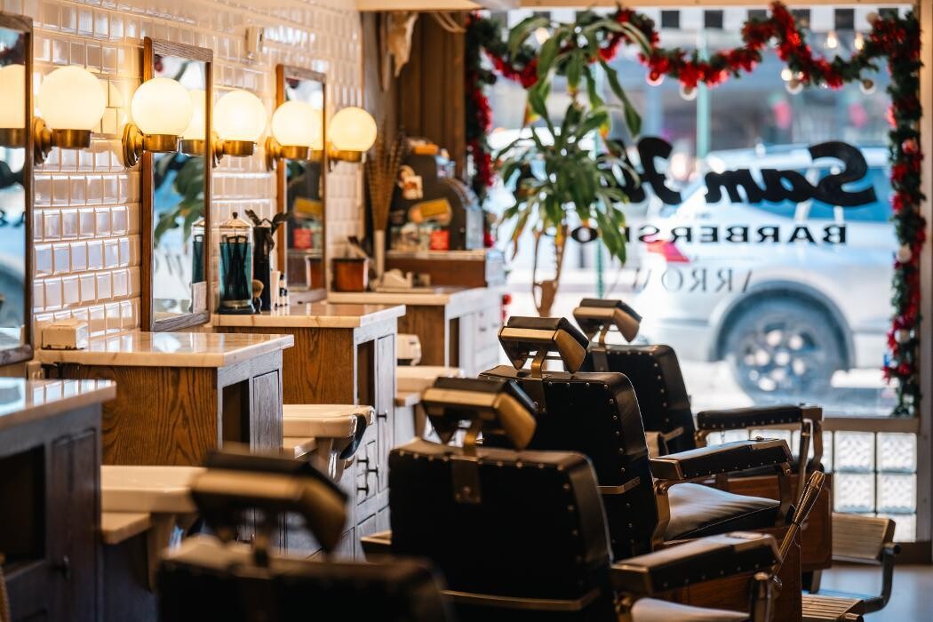 Images Sam Hill's Barbershop by Arrow