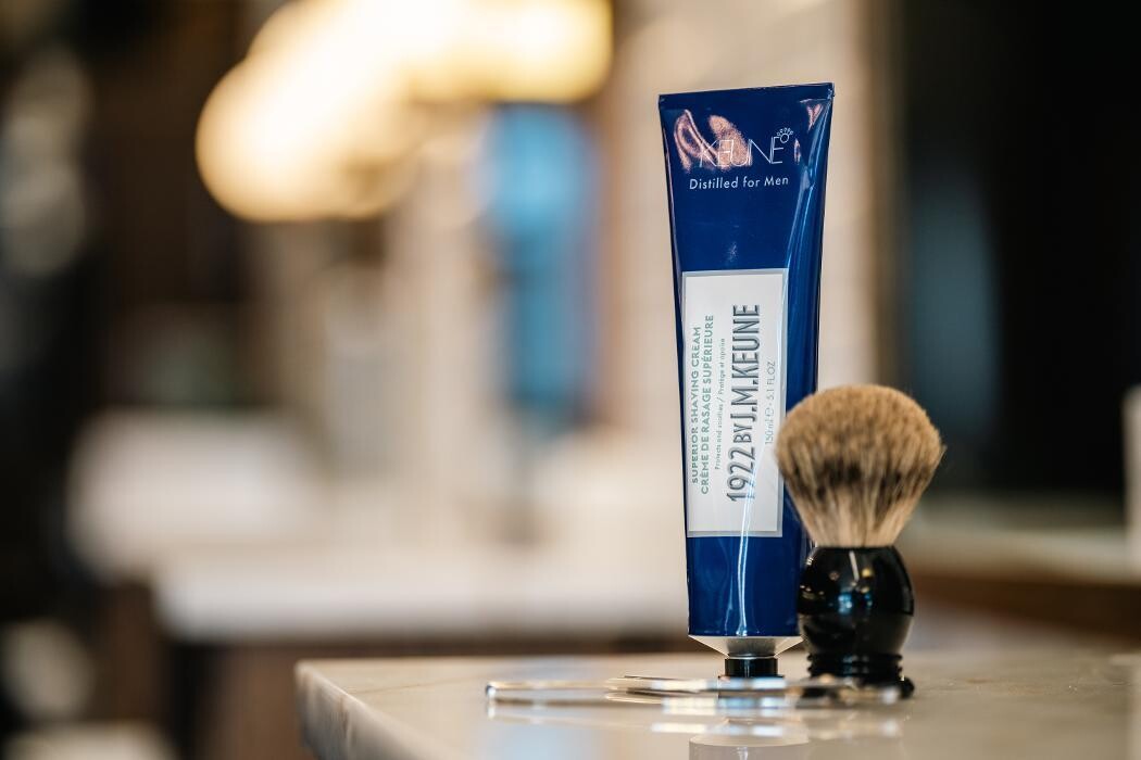 Images Sam Hill's Barbershop by Arrow