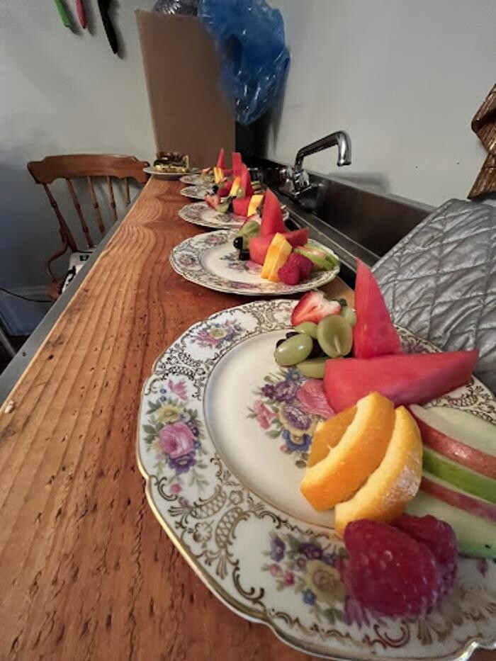 Images The Pink House Tea Room & Bnb