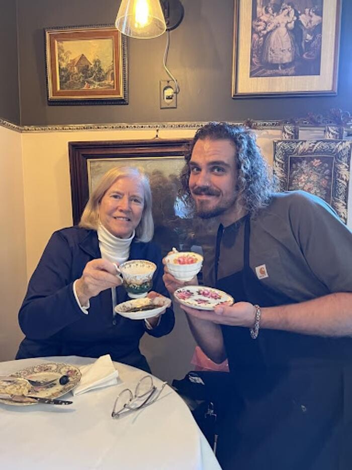 Images The Pink House Tea Room & Bnb