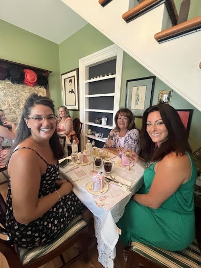 Images The Pink House Tea Room & Bnb