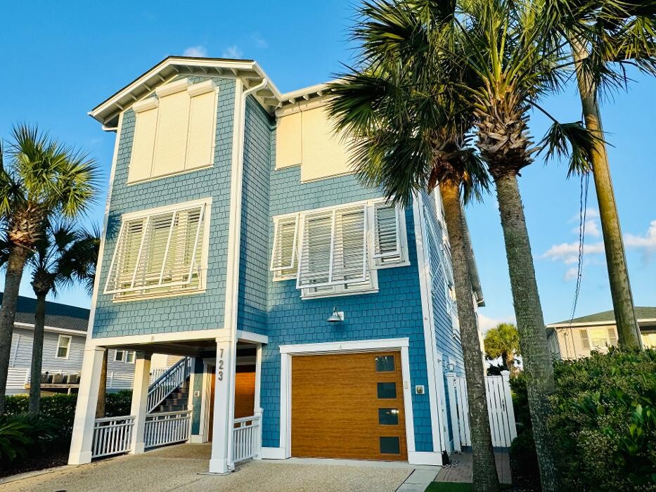 Images American Hurricane Shutters
