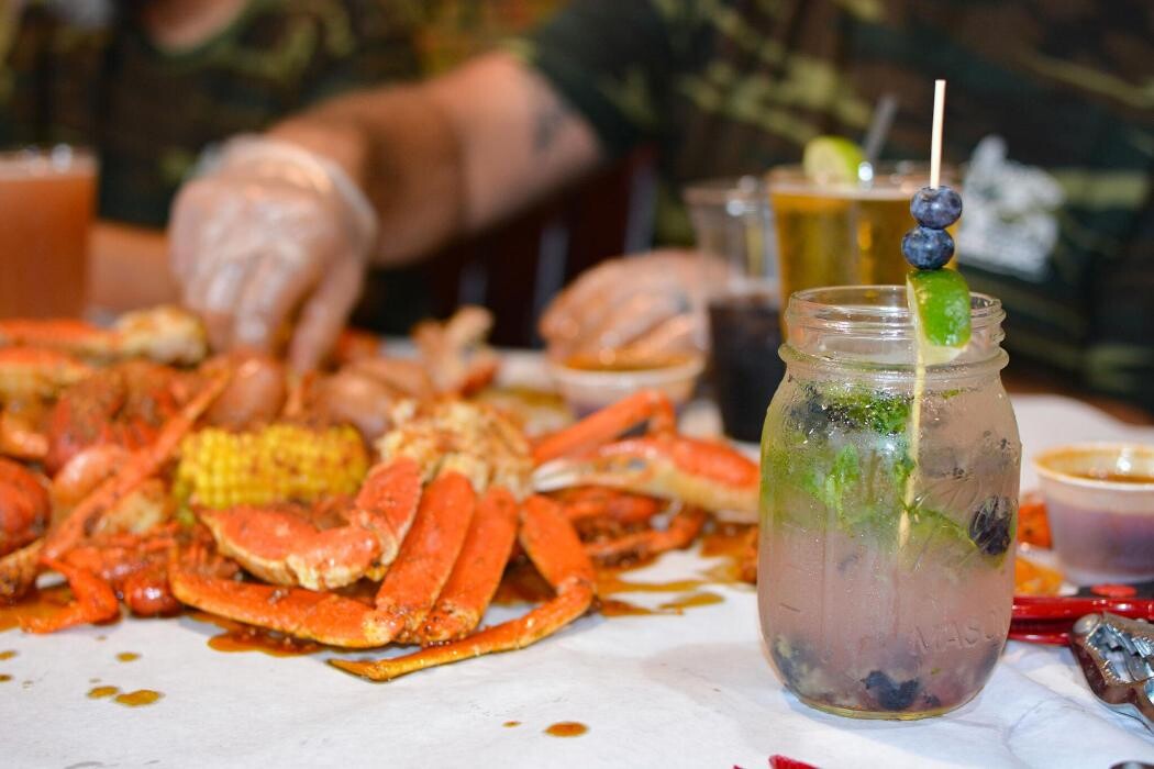 Images Angry Crab Shack (Laveen)