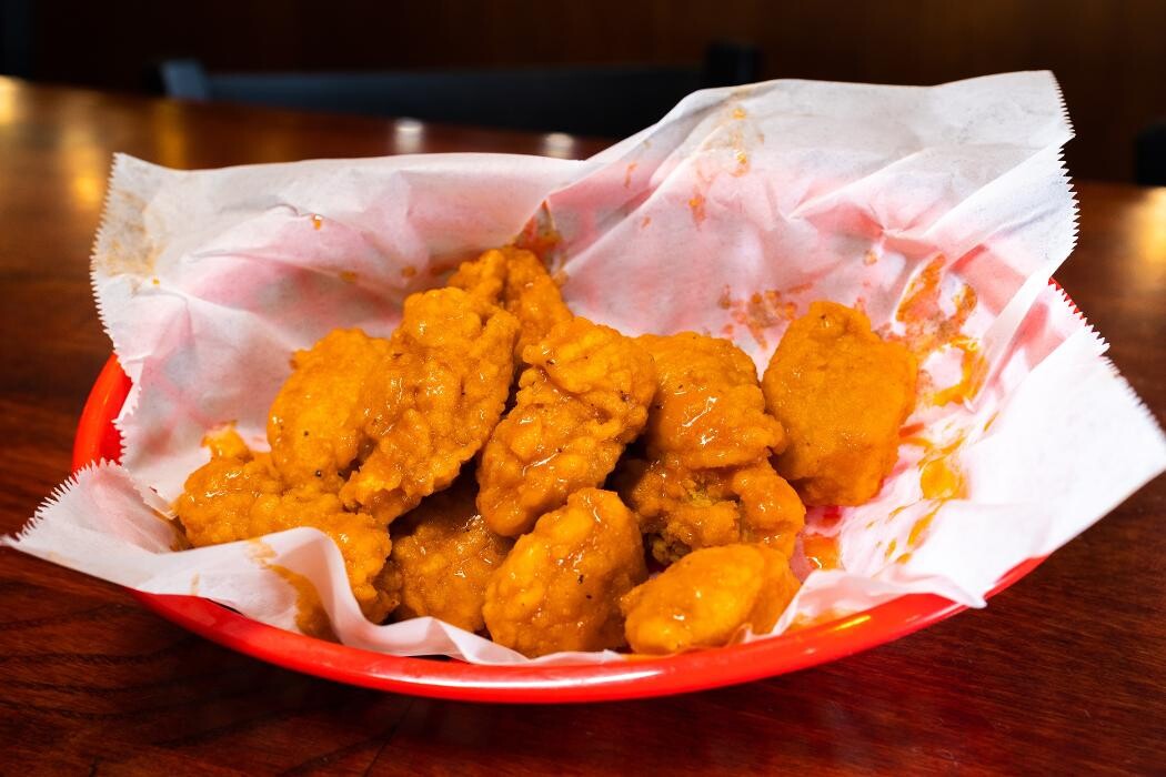 Images Bold Bites Sports Bar & Grill