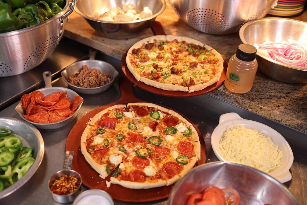 Images Beau Jo's Colorado Style Pizza