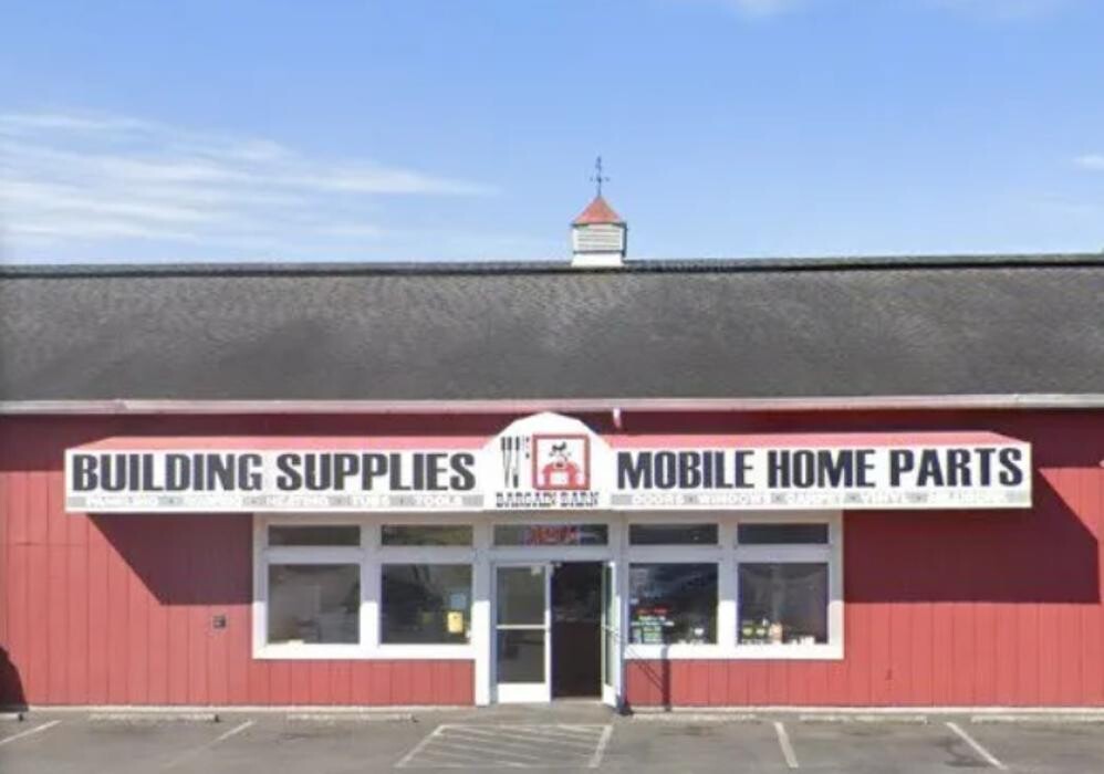 Images VJ's Builder Barn