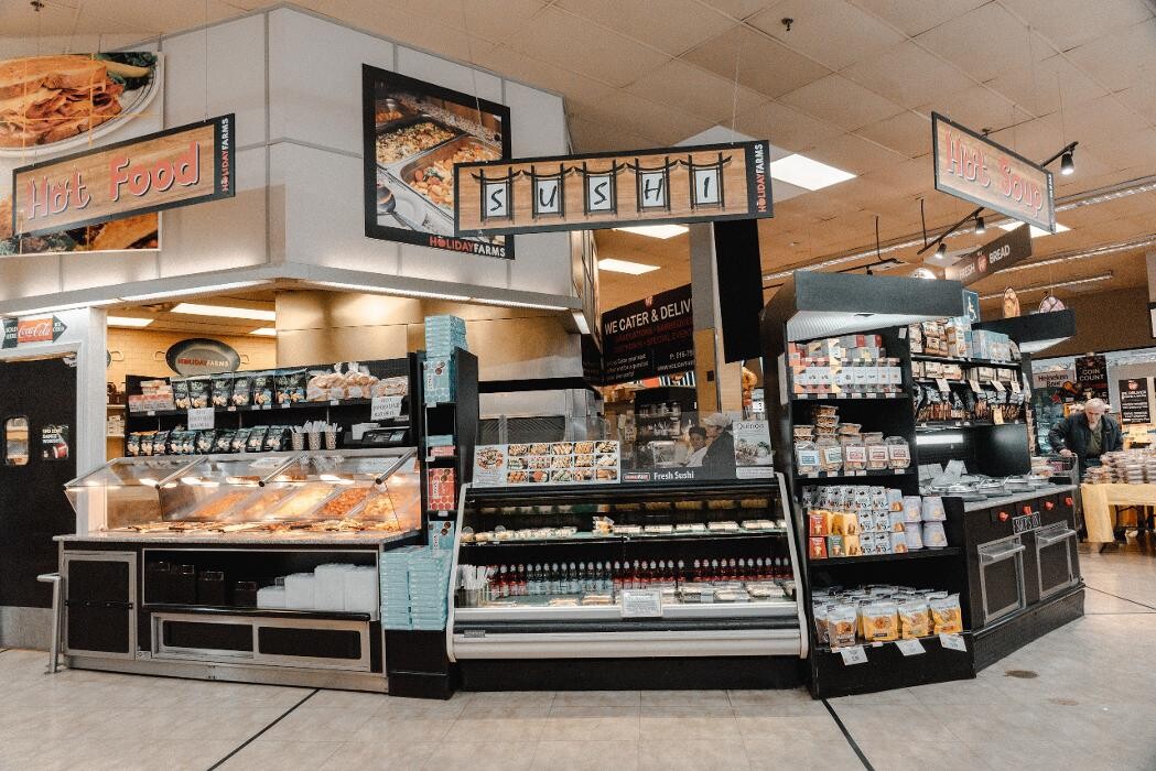 Images Holiday Farms Supermarket