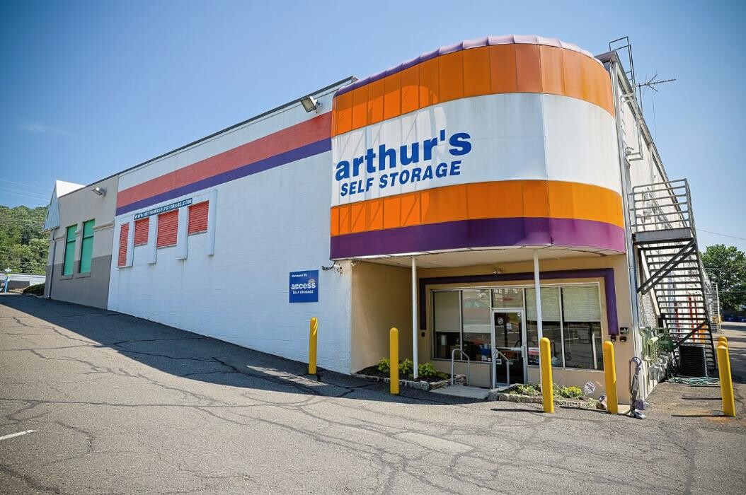 Images Arthur's Self Storage