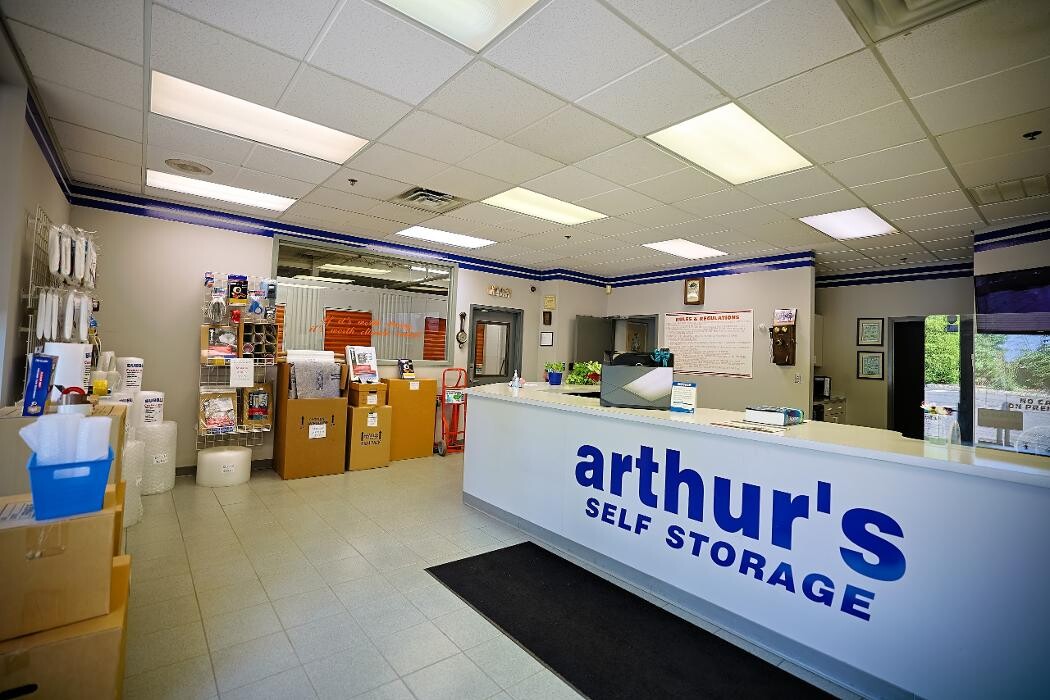 Images Arthur's Self Storage