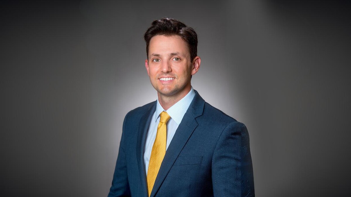 Images Robert "Trey" Burns, III, MD