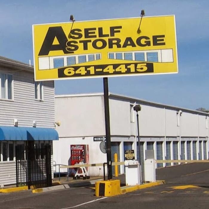 A Self Storage Logo