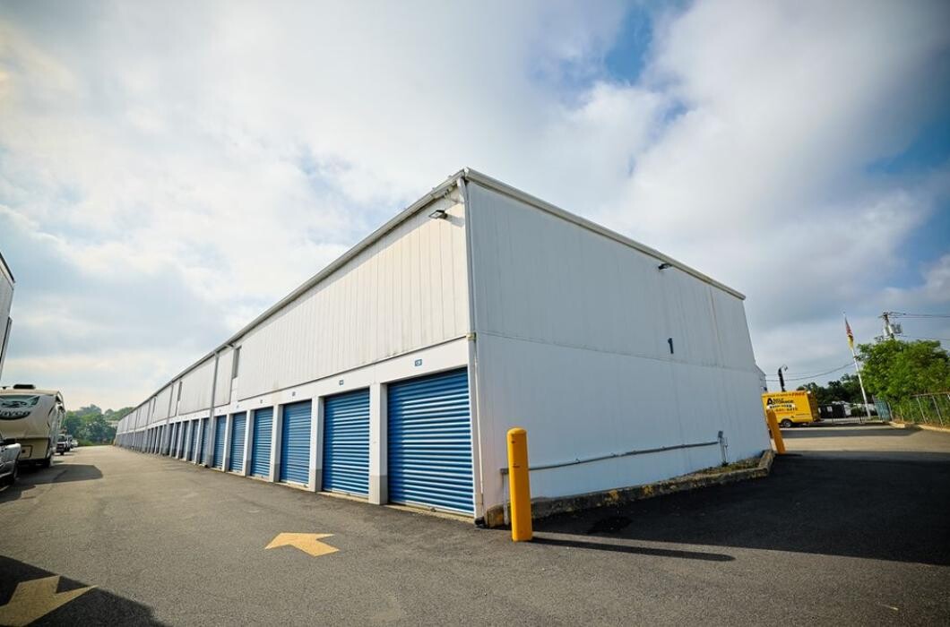 Images A Self Storage