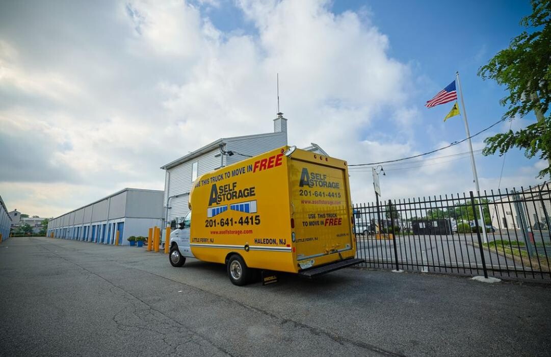 Images A Self Storage