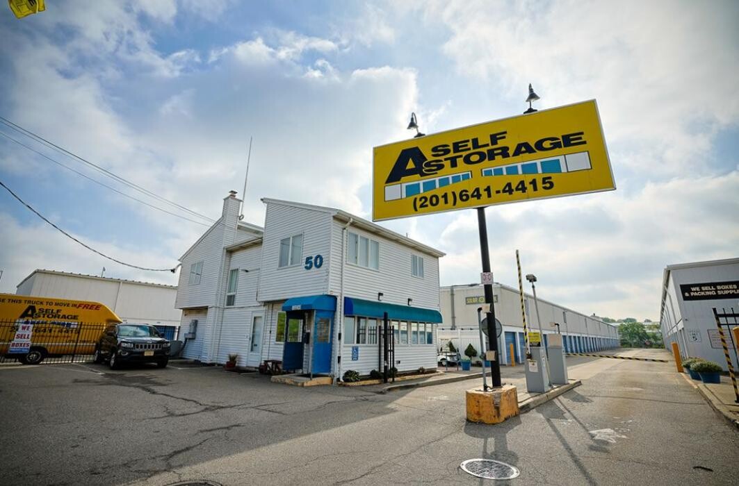 Images A Self Storage