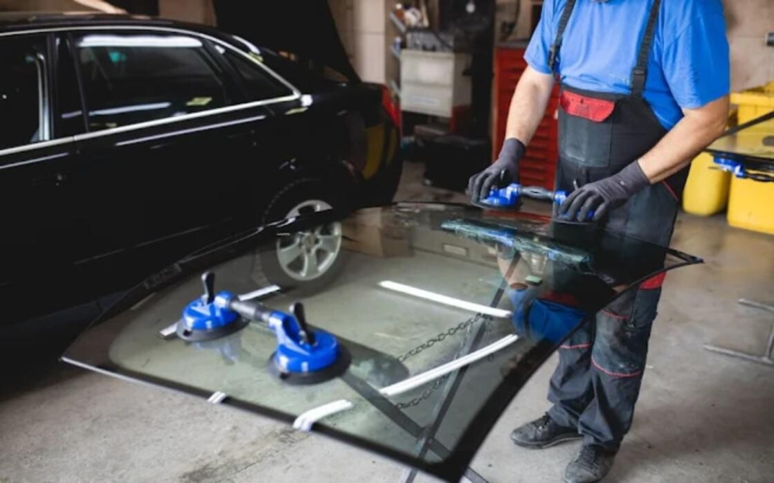 Images Austin Pronto Auto Glass