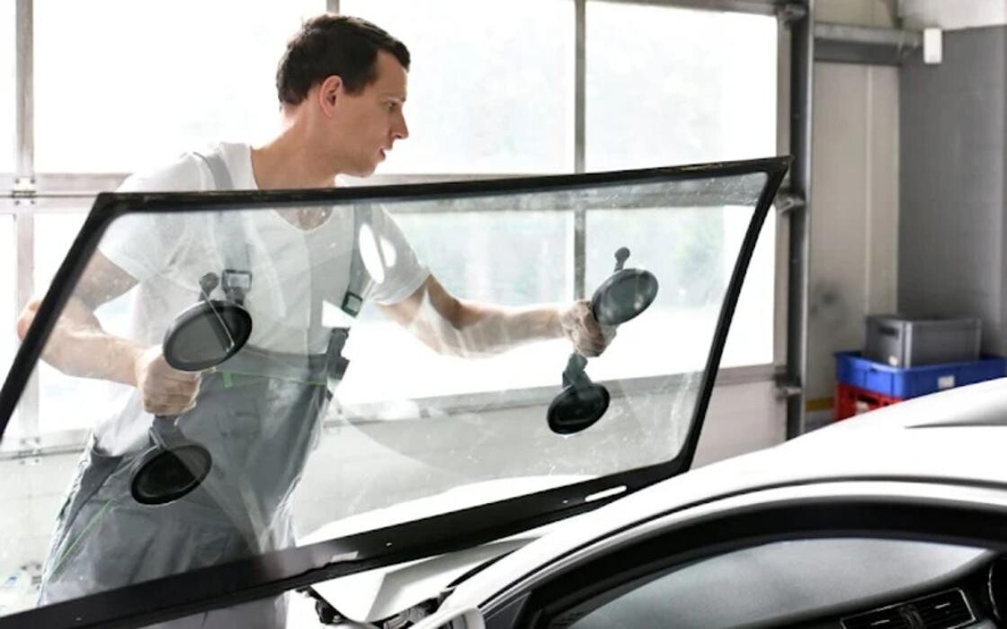 Images Austin Pronto Auto Glass