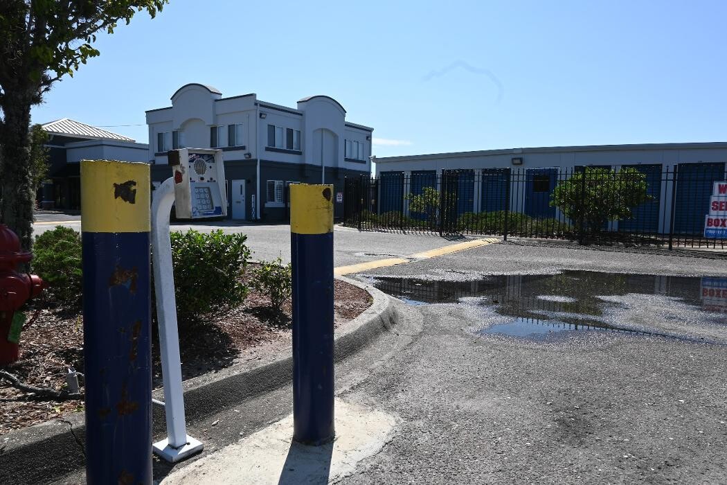 Images Atlantic Self Storage