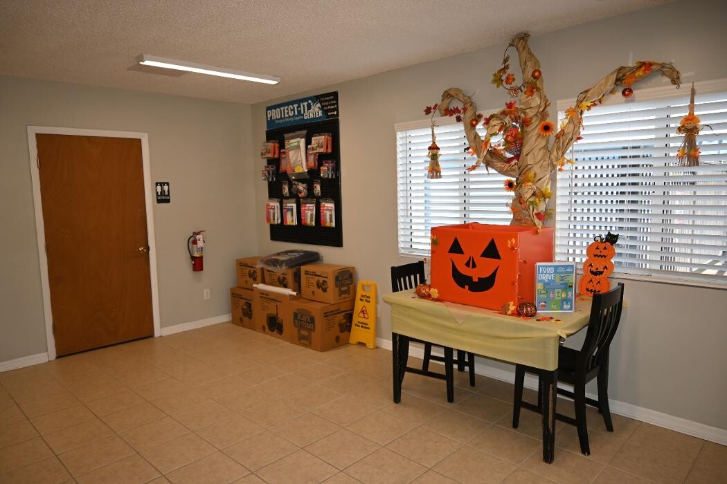 Images Atlantic Self Storage
