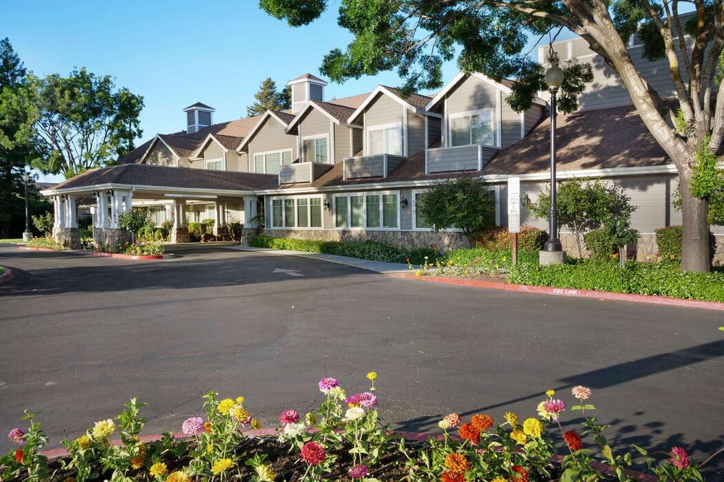 Images The Grove Senior Living