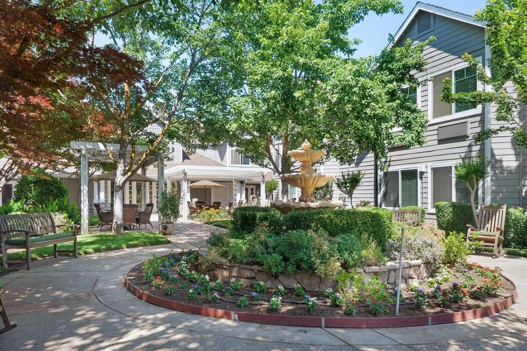 Images The Grove Senior Living