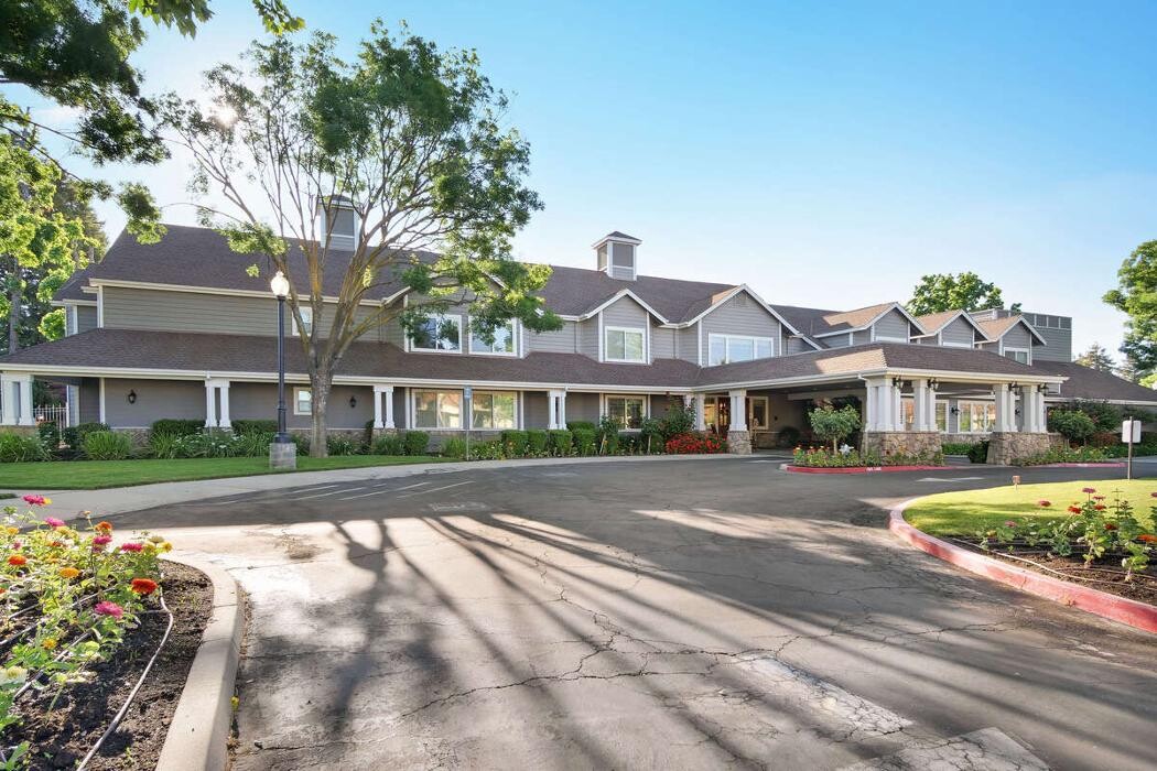 Images The Grove Senior Living