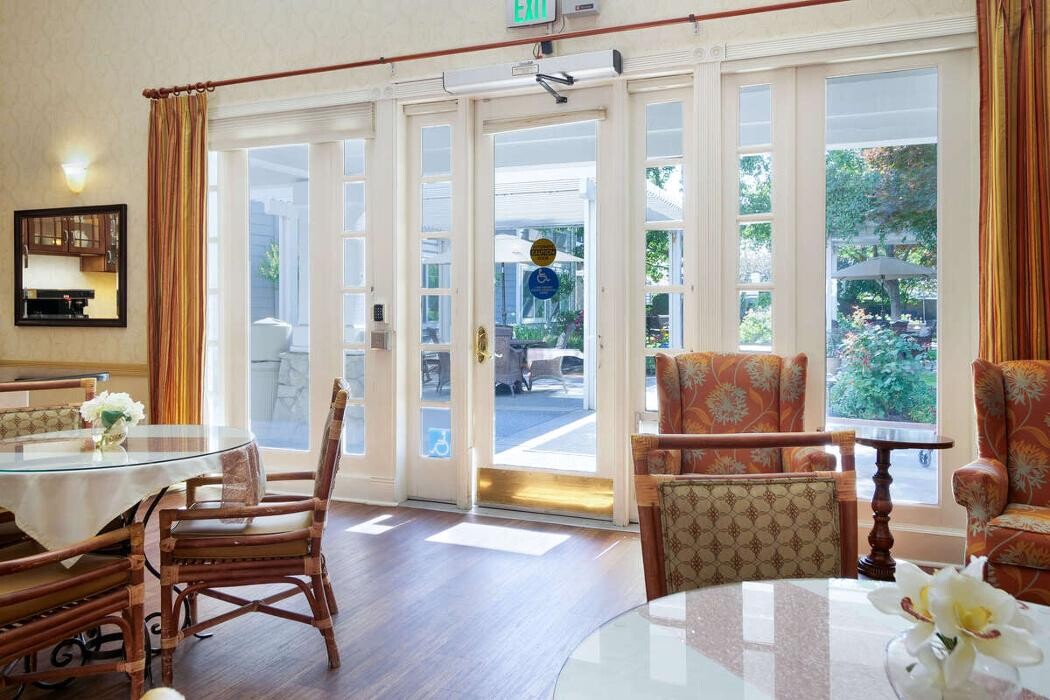 Images The Grove Senior Living