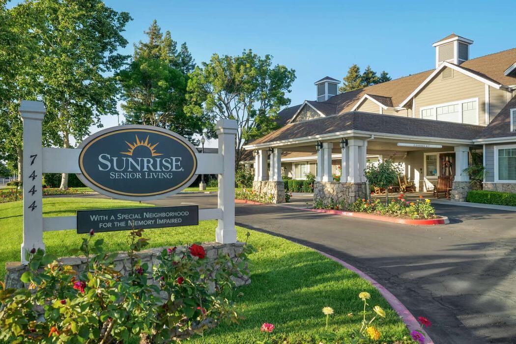 Images The Grove Senior Living