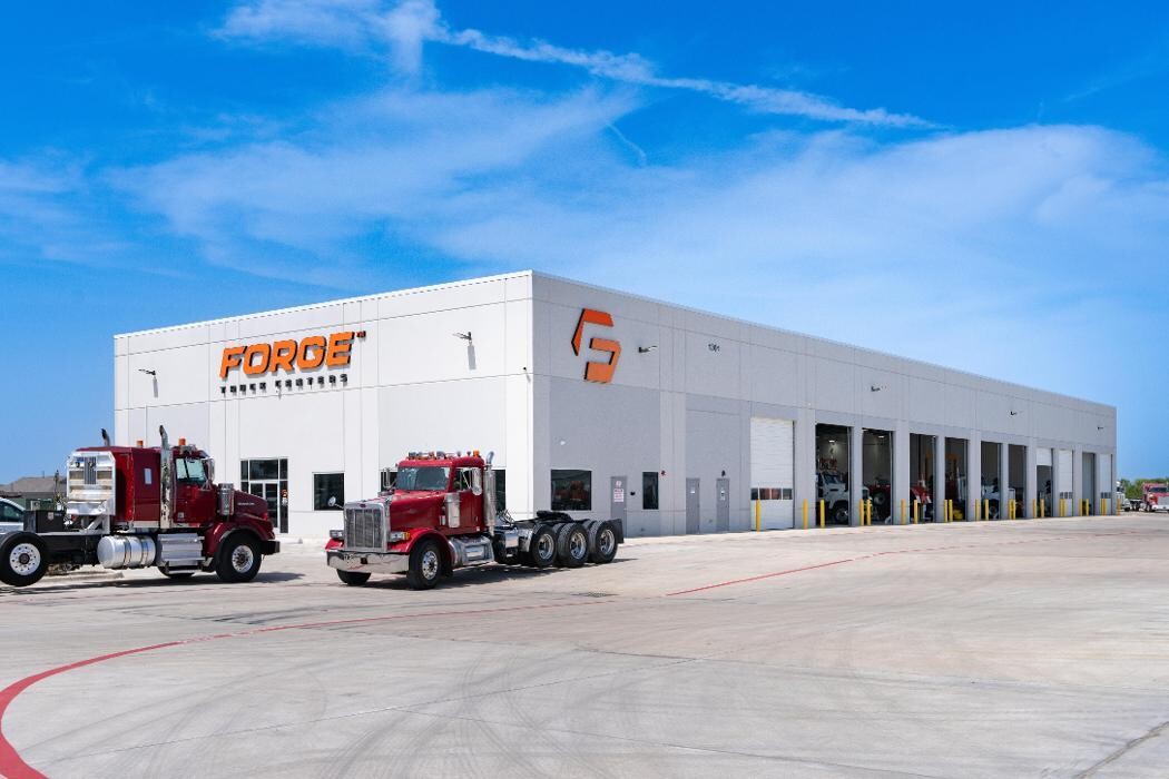 Images Forge Truck Centers