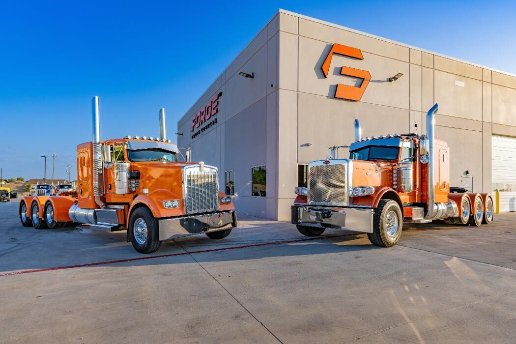 Images Forge Truck Centers