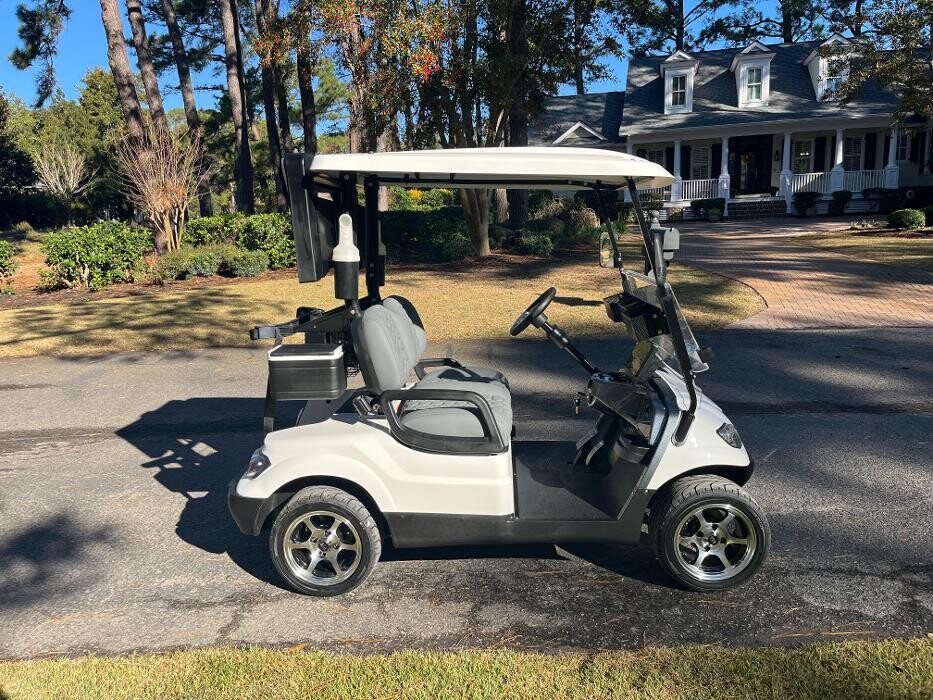 Images Icon Golf Cars of Wilmington