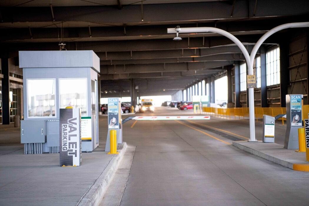 Images Fine Airport Parking - Denver