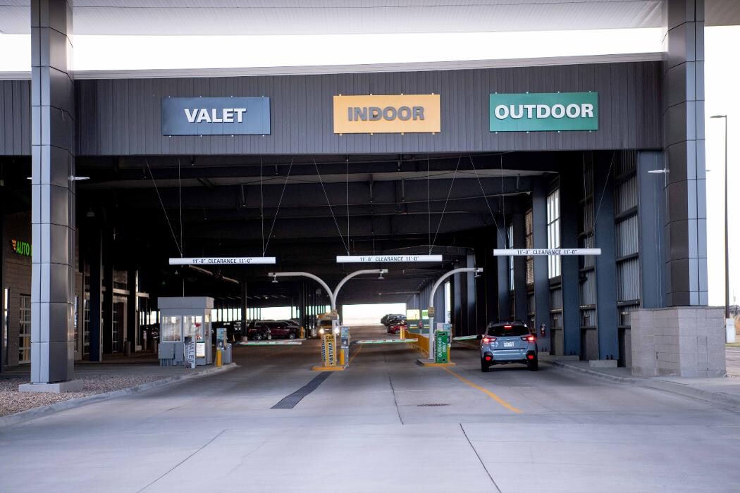 Images Fine Airport Parking - Denver