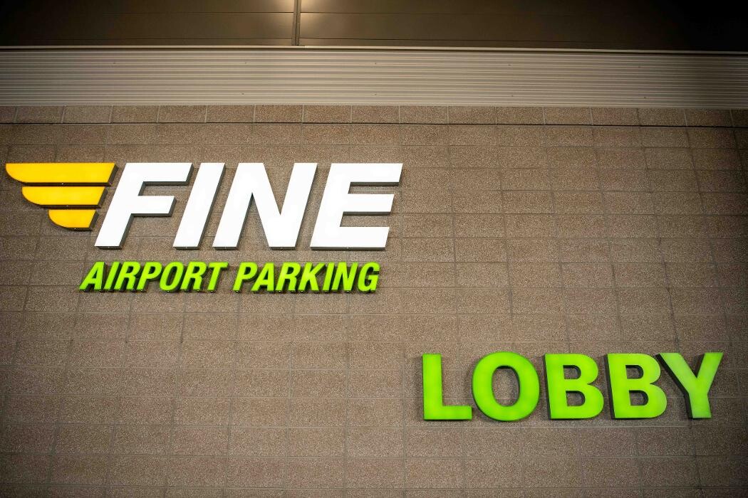 Images Fine Airport Parking - Denver