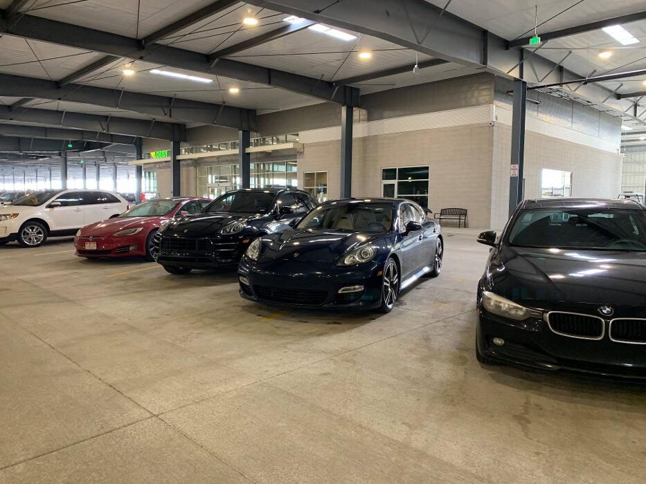 Images Fine Airport Parking - Denver