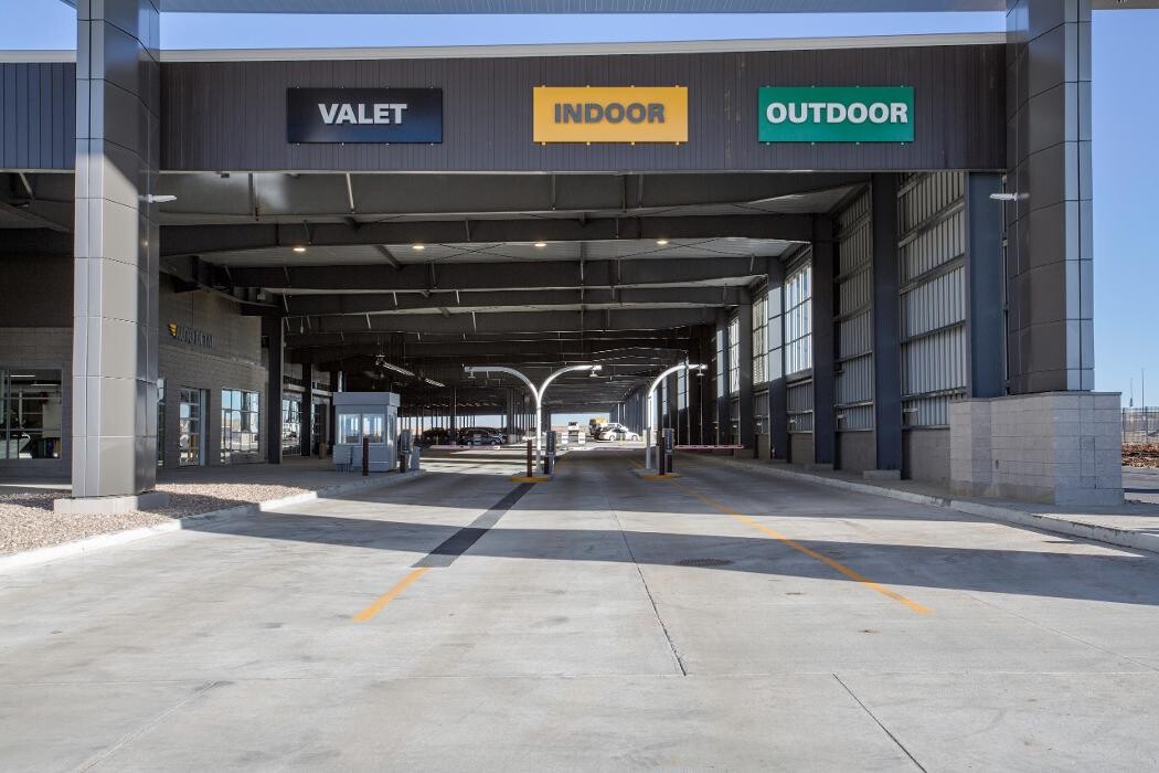 Images Fine Airport Parking - Denver